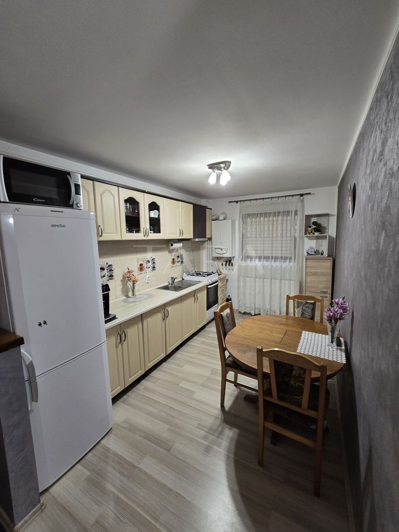 Apartament cu 2 camere, demisol înalt, Bună Ziua. - Poză 4