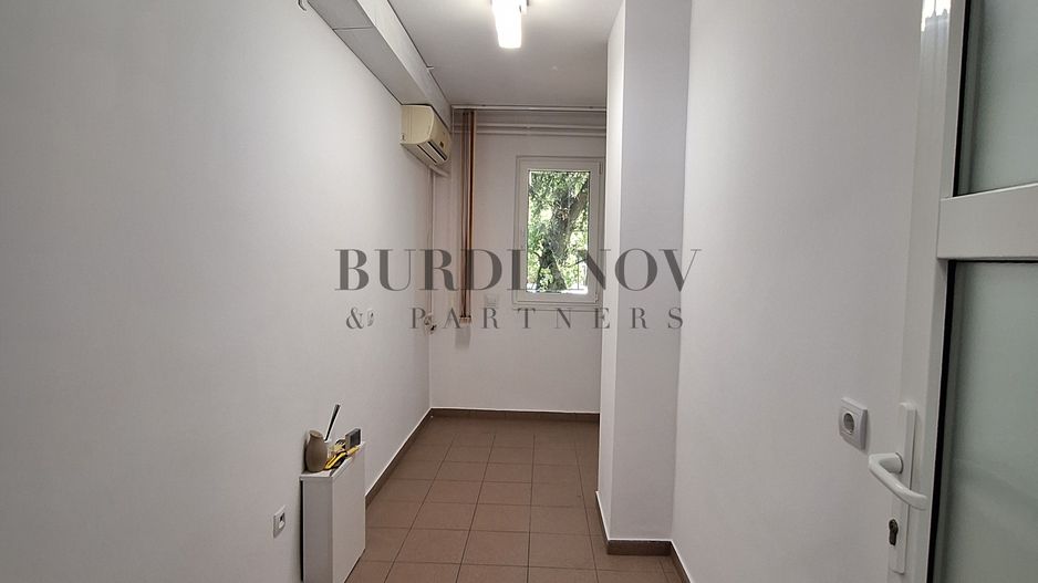 De închiriat spațiu de birou - Garsonieră - parter -  Metrou Dristor - Poză 3