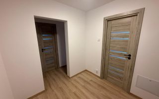 2 CAMERE DECOMANDAT--CANTA--RENOVAT LA PLACA--LIBER - Poză 5