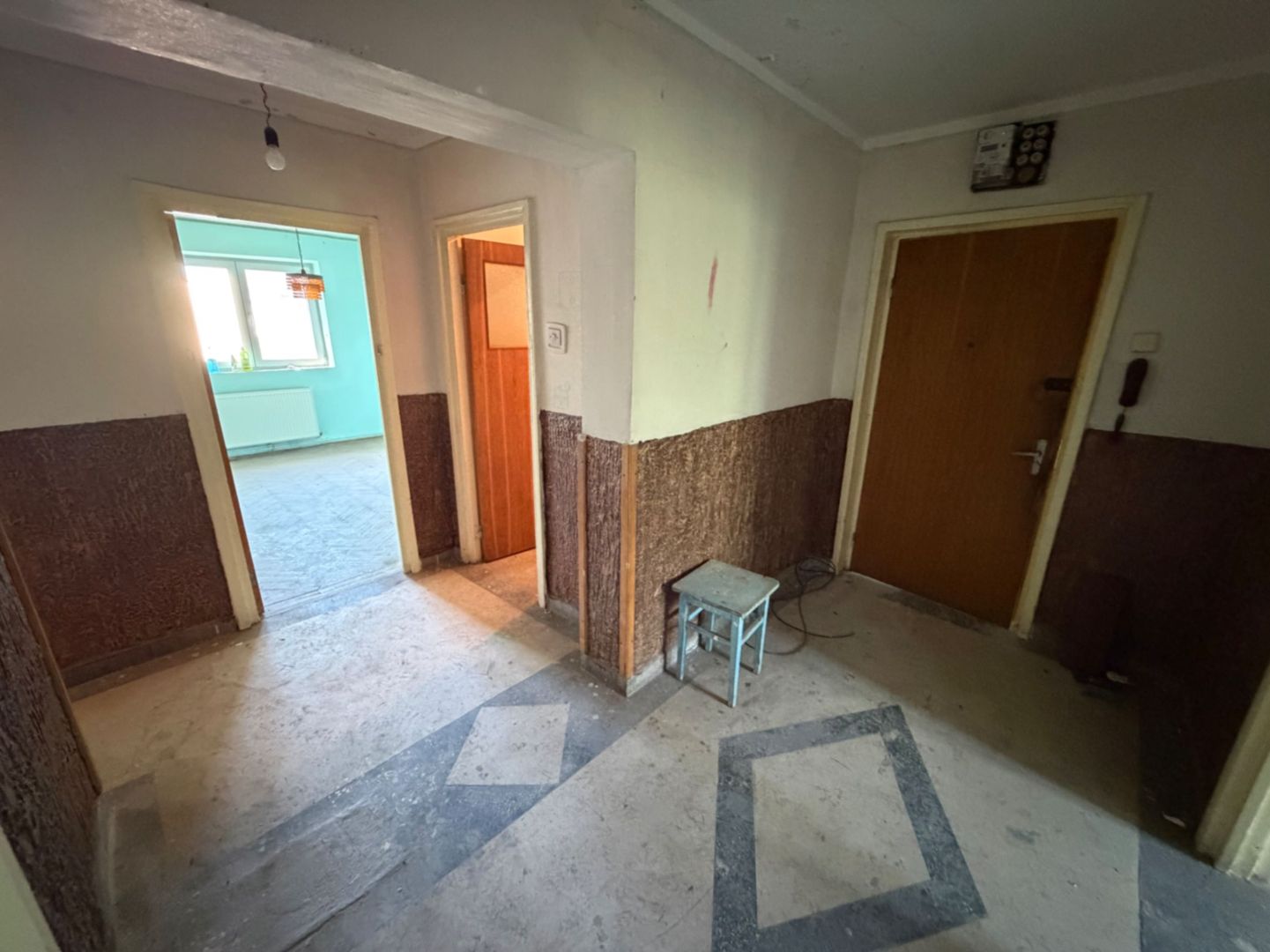 Apartament 3 camere, decomandat - Cugir - Poză 10