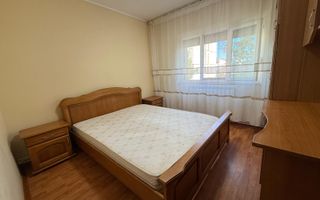 De închiriat apartament cu 2 camere, zona Bucovina. - Poză 4