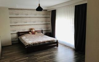 Chirie, casă, 2 nivele, 4 camere, strada Dumbrava, Durlești. - Poză 5