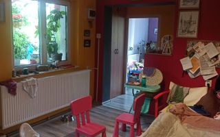 CASA CU 5 CAMERE ZONA DAMBU - Poză 7