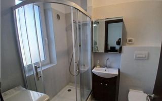 Apartament spatios 2 camere, 2 bai si balcon 13mp in zona Poltehnica - Poză 6