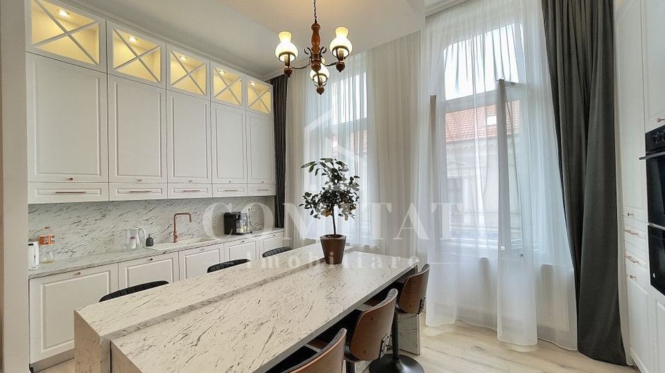 Apartament cu 3 camere Ultracentral - Poză 6