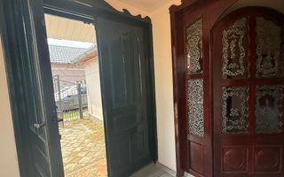 Casă de vânzare în Beclean - zona centrala - Poză 7