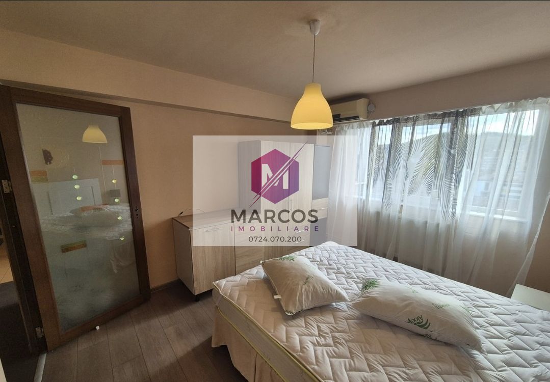 Vand apartament 3 camere Micro 4 - Poză 8