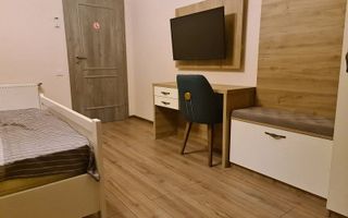 Vila P+1E,  7 camere, curte amenajata   - zona Mall, George Cosbuc, 2750 E - Poză 10