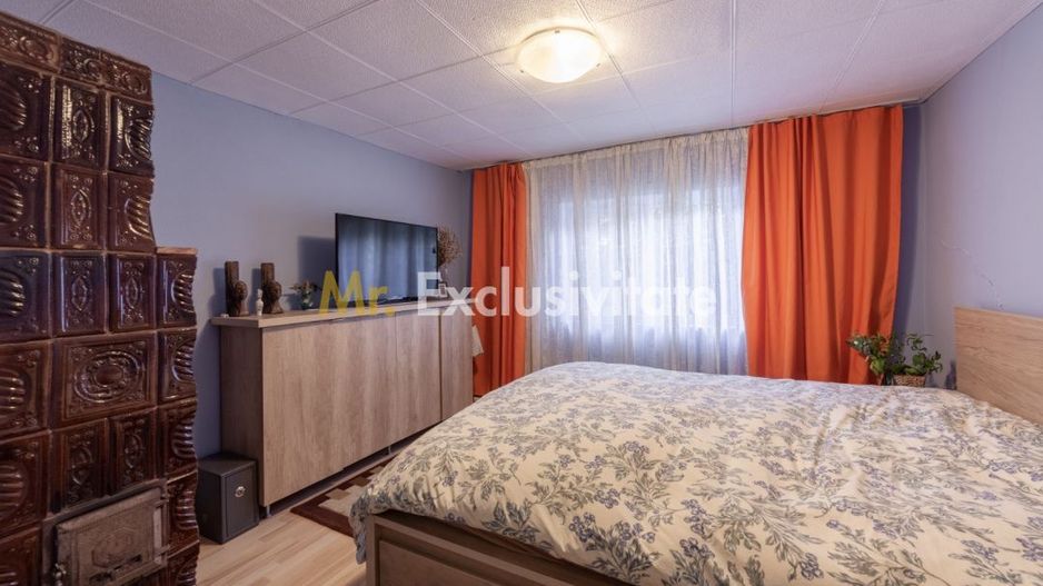 Casa vintage in Com. Uliești, Dambovița  cu  livadă generoasă și anexă - Poză 5