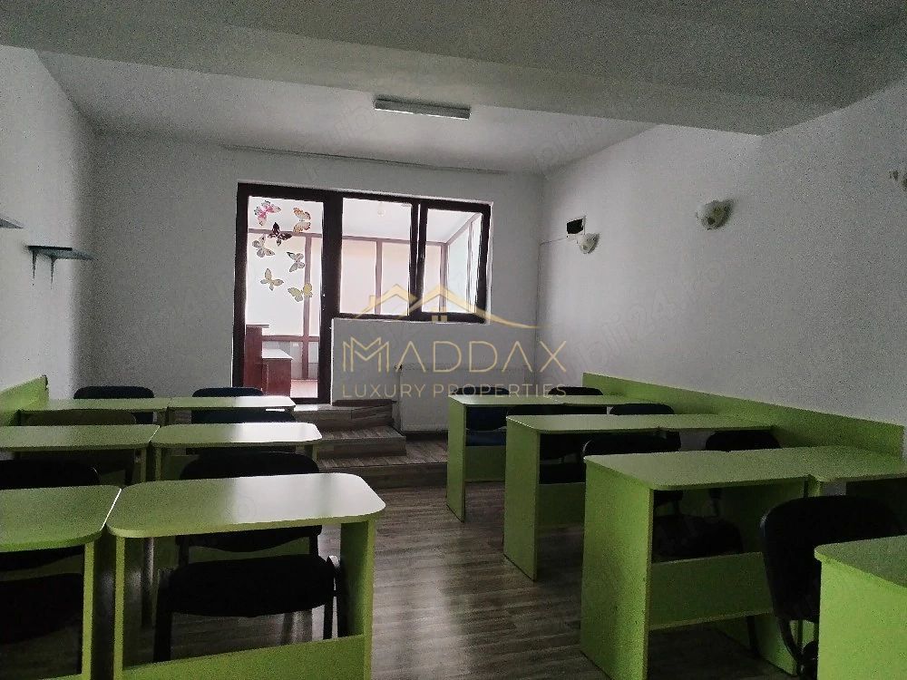 Vila cu 5 camere *276mp* // Zona Rahova - Poză 5