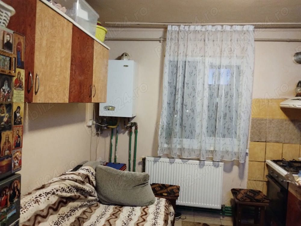 BRASADAS vinde garsoniera 24mp. în Soarelui la etaj 2/4. - Poză 1