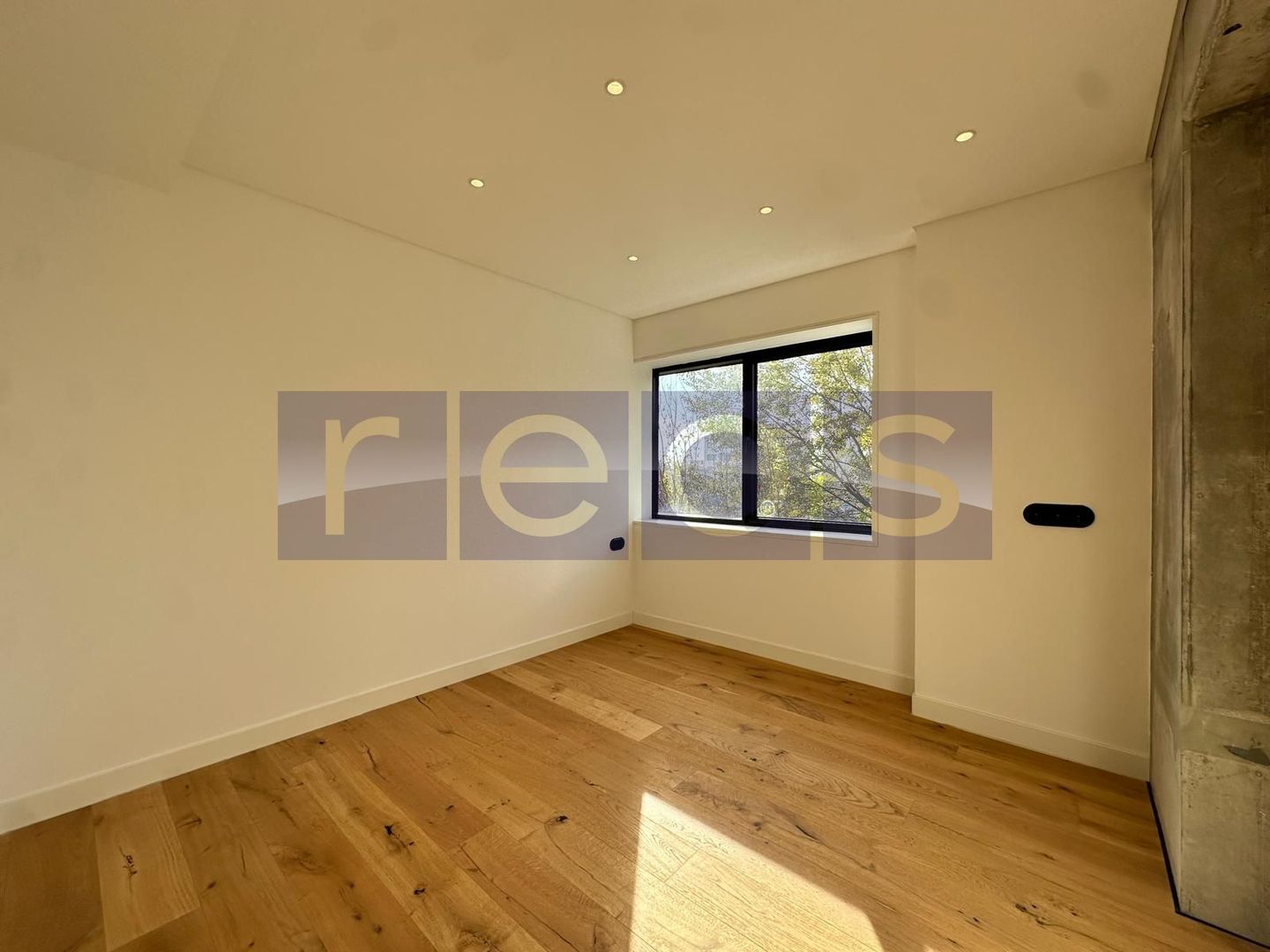 DE VANZARE DUPLEX 104MP | 3 CAMERE | DESIGN DEOSEBIT | FINISAJE LUX - Poză 33