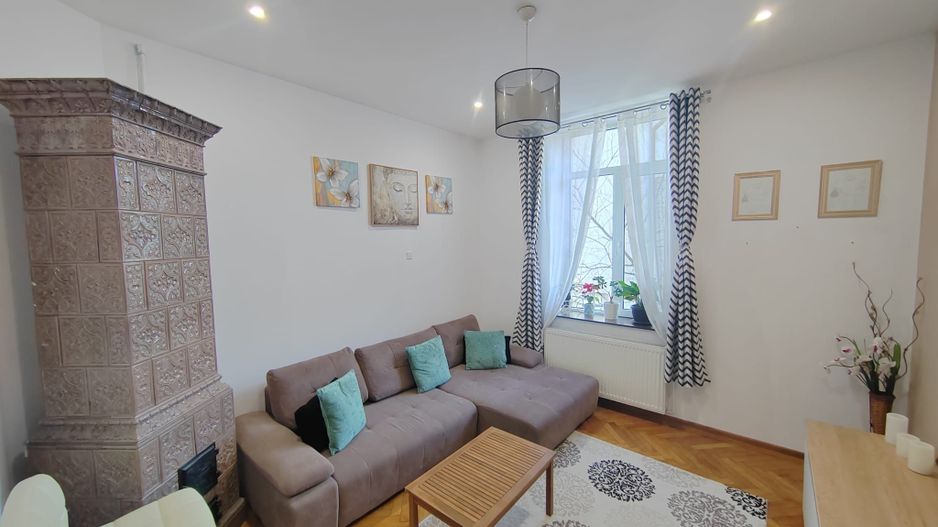 Parcul Carol,imobil versatil rezidential /birouri,parcare si curte - Poză 3