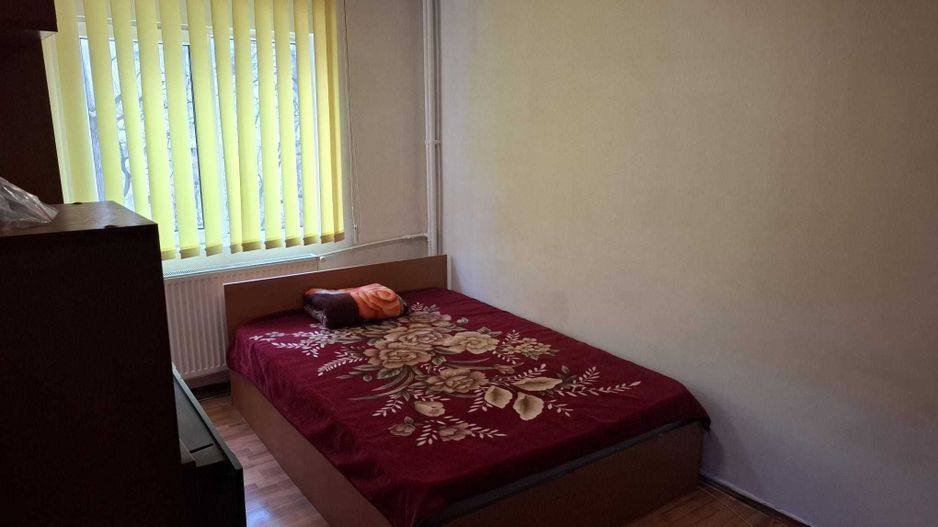 Garsoniera Crinul de Padure Parc Drumul Taberei - Poză 3