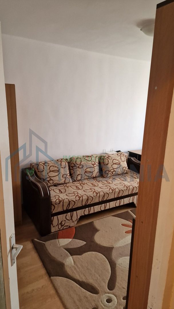 Pf Inchiriez garsoniera mobilata si utilata in Pacurari - Poză 1