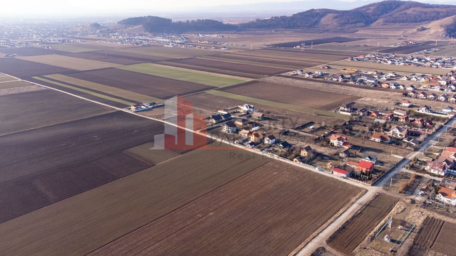 Casa cu teren 1500 mp in Harman - Poză 20