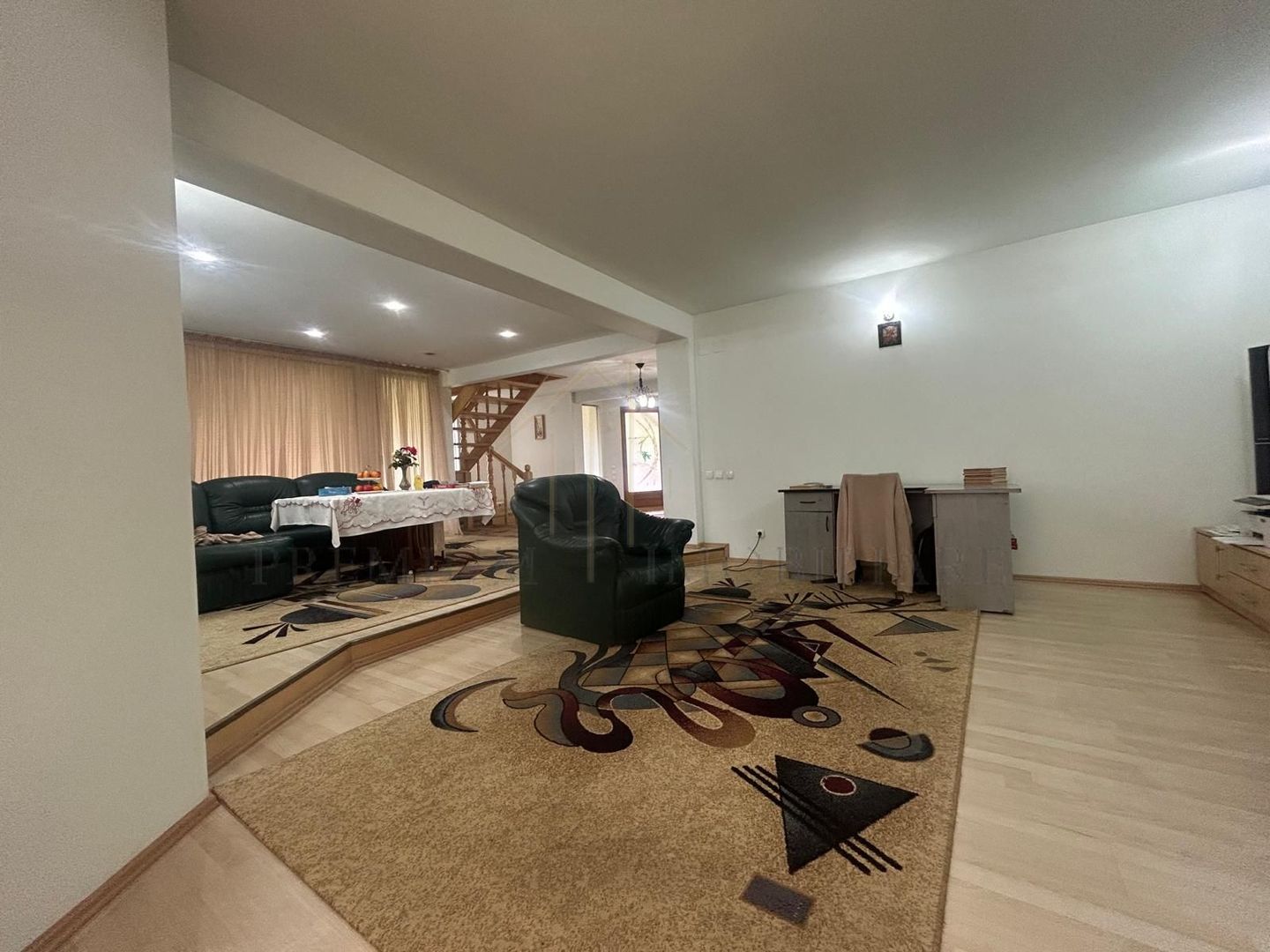 Casa/Pensiune de vanzare Slanic-Moldova Reducere pret luna Iulie - Poză 22