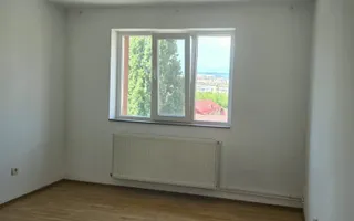 De vânzare apartament 2 camere decomandat | Zona 8 Mai - Poză 22
