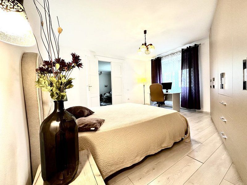 Închiriere casă cu grădină și șemineu în Timișoara – Stil și confort! - Poză 14