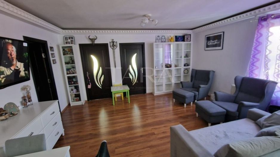 Apartament 3 camere zona Terra Florești parcare inclusă in pret. - Poză 1