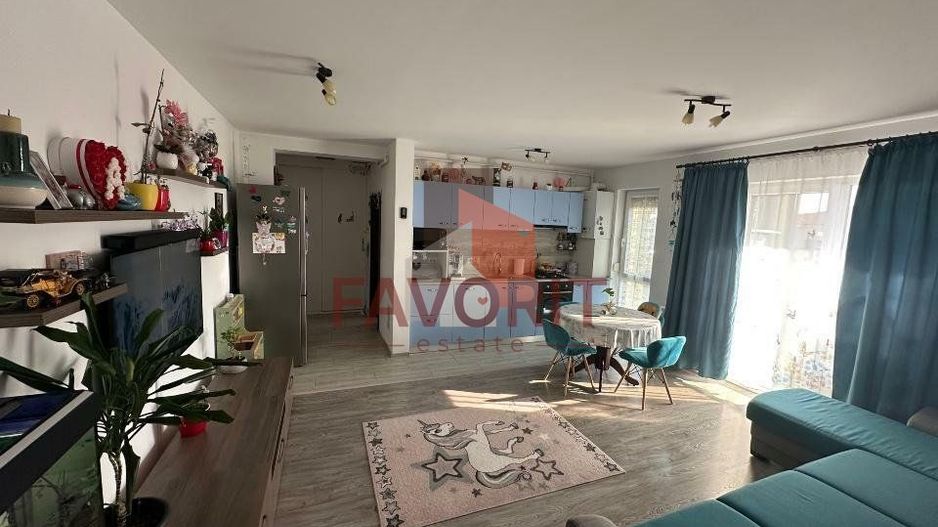 Etaj 2. Mobilat si utilat. Pozitie excelenta. - Poză 3