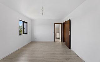 Eleganta, Confortul, Calitatea, liniste Vila P+M Garaj Pecica Arad - Poză 9