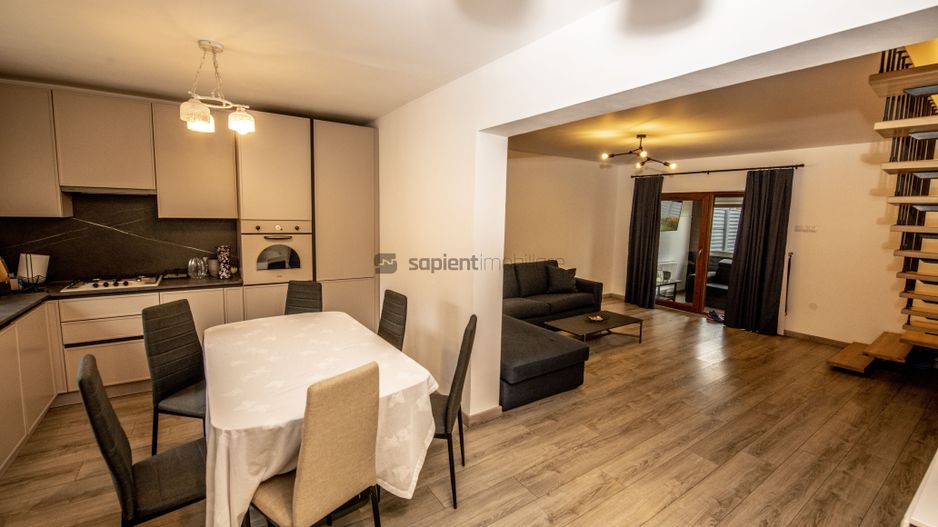 Sapient | Casă renovată situată la intrarea în loc. Nojorid - Poză 7