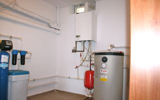 BRANESTI, cu deschidere la Balta Branesti, inchiriere vila 7 camere - Poză 15