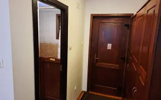 Pensiune in Muntii Apuseni 10 camere 1007 mp teren - Poză 11