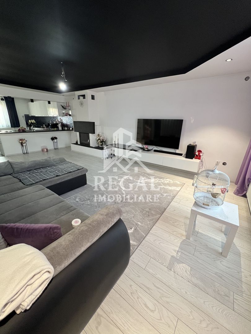 Casă modernă tip duplex, ideală pentru 2 familii – in loc. Strei - Poză 28