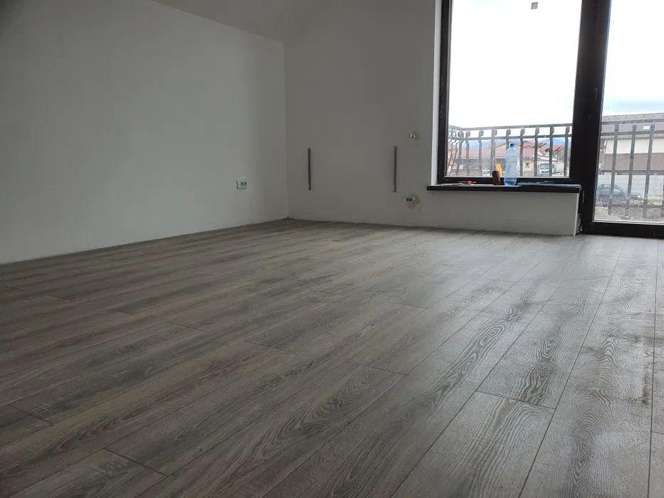 Casa individuala cu predare ''la cheie'' in Sanpetru - Poză 6