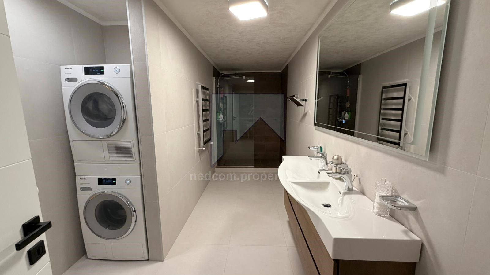 Duplex Premium 4 Camere - Vasile Lascar - Terase Panoramice - 2 Locuri parcare - Poză 16