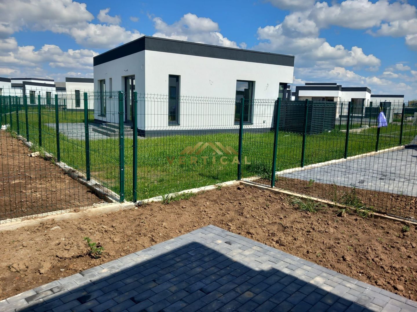 Vila moderna 3 camere curte proprie zona Berceni / Vidra Ilfov - Poză 4