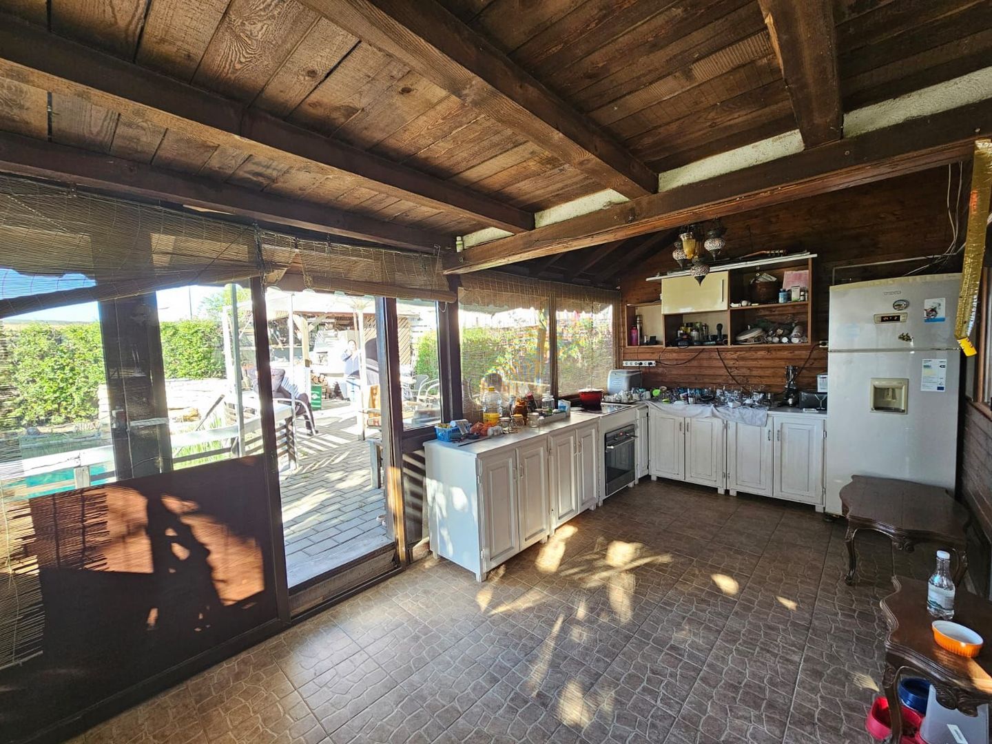 Pensiune de vanzare in Costinesti la doar 0.9 m distanta de plaja - Poză 6