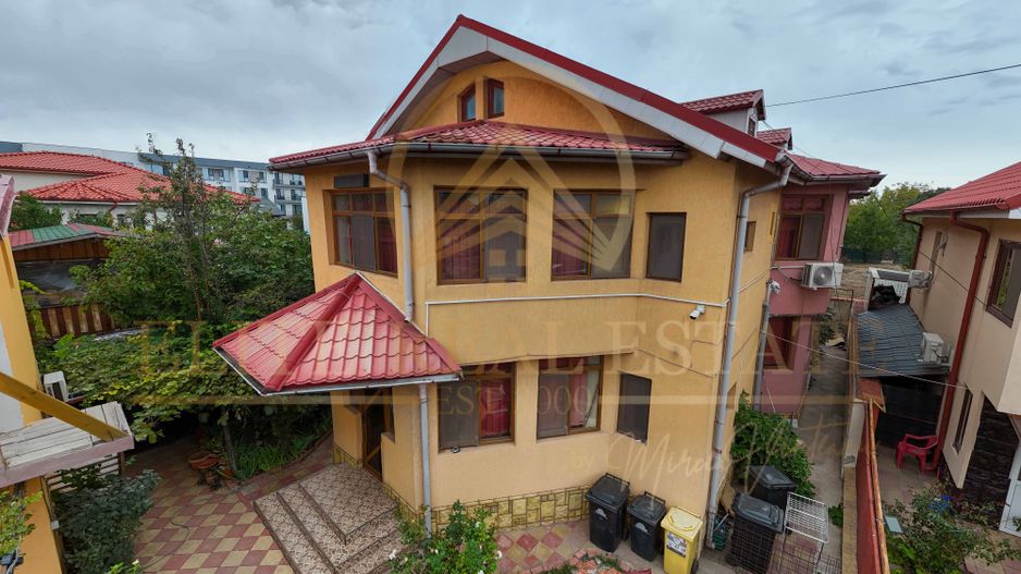 Casă spațioasă cu funcțiune de pensiune – Kamsas - Poză 14