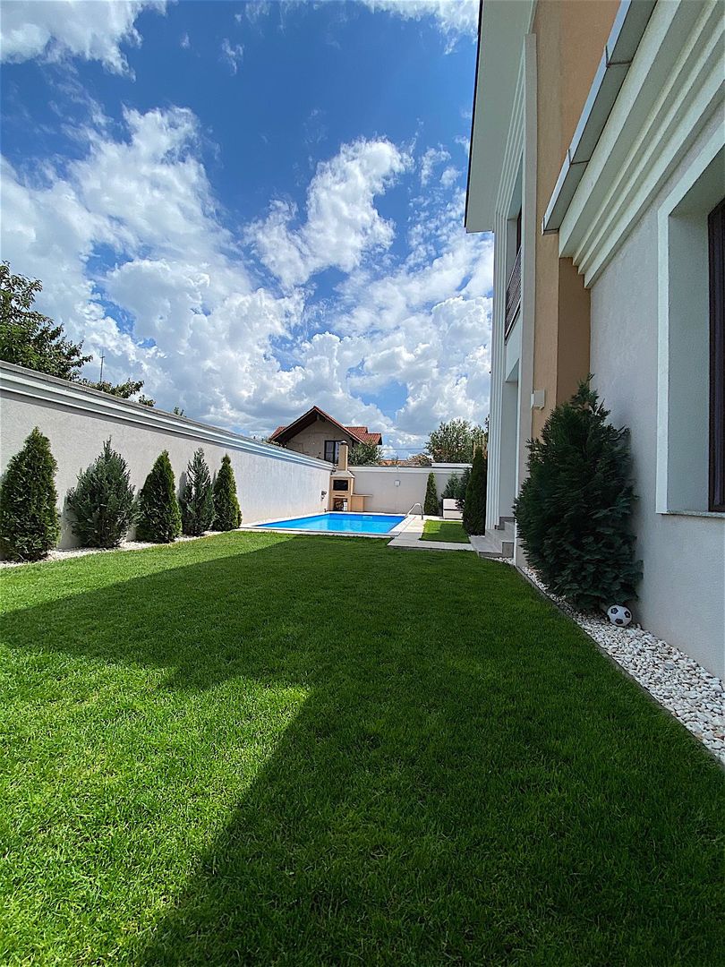 Vila deosebita cu piscina zona Dumbravita - Poză 28