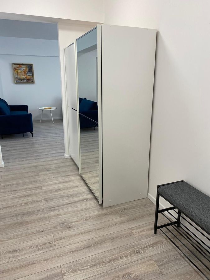 BRASADAS inchiriaza ap 1 cam 50 mp mobilat metrou. - Poză 11