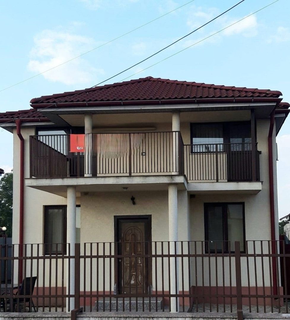 Vila P+1 Slobozia Ciorasti - Poză 1