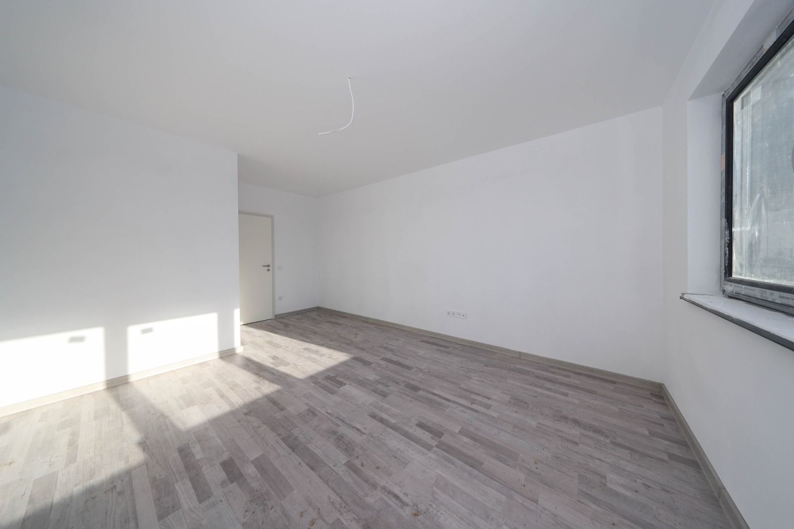 Casă Tip Duplex de Vânzare în Sânpetru | La Poalele Dealului Lempes - Poză 22