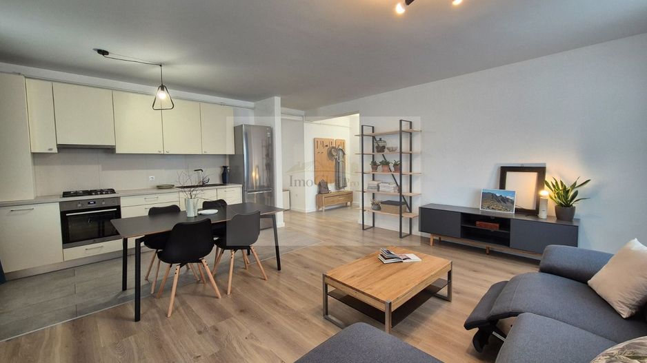 Inchiriere  3 camere| 2 bai cu geam | Parcare inclusă | Zona Europa - Poză 3