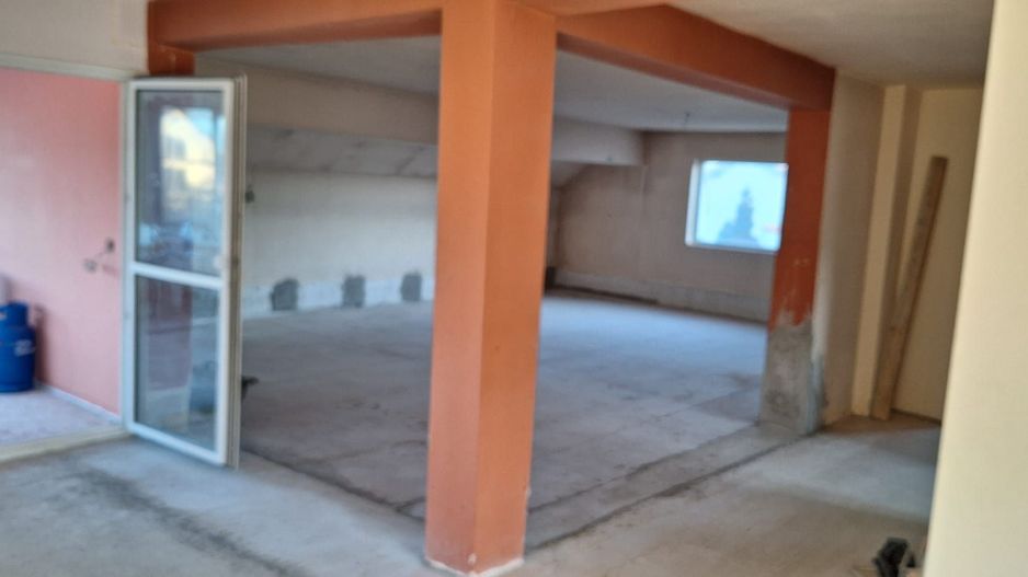 Casa singur in curte curte spatioasa zona Bartolomeu/Stupini - Poză 18