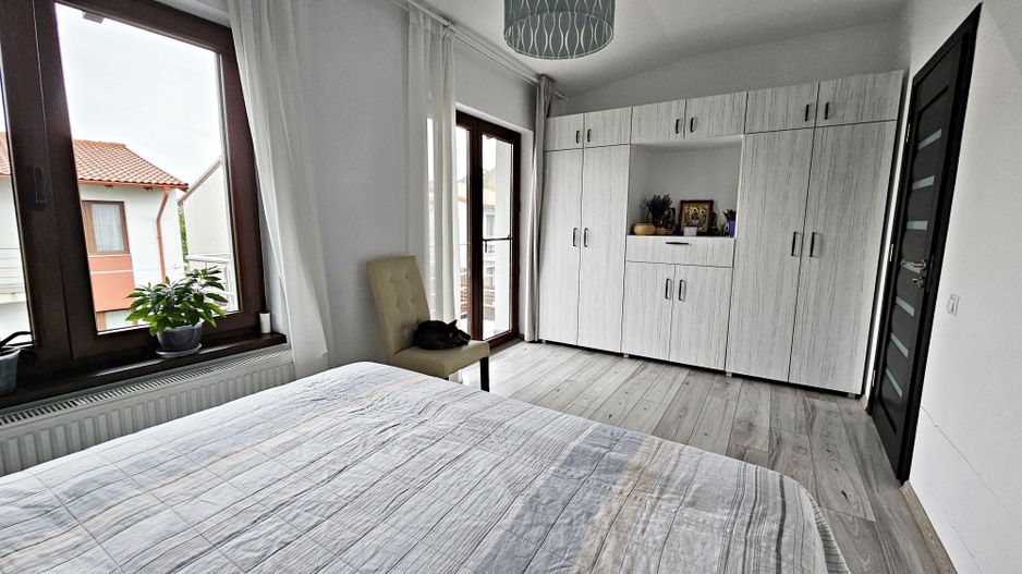 Casă P+E modernă, complet utilată – Brașov, zonă rezidențială liniștită - Poză 11