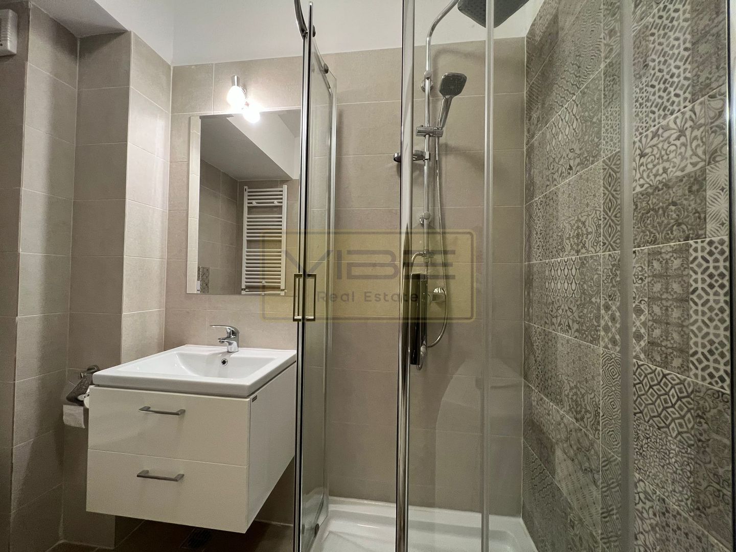 Apartament  2 camere + parcare subterana Gara - 15 min Universitatea Al.I. Cuza - Poză 16
