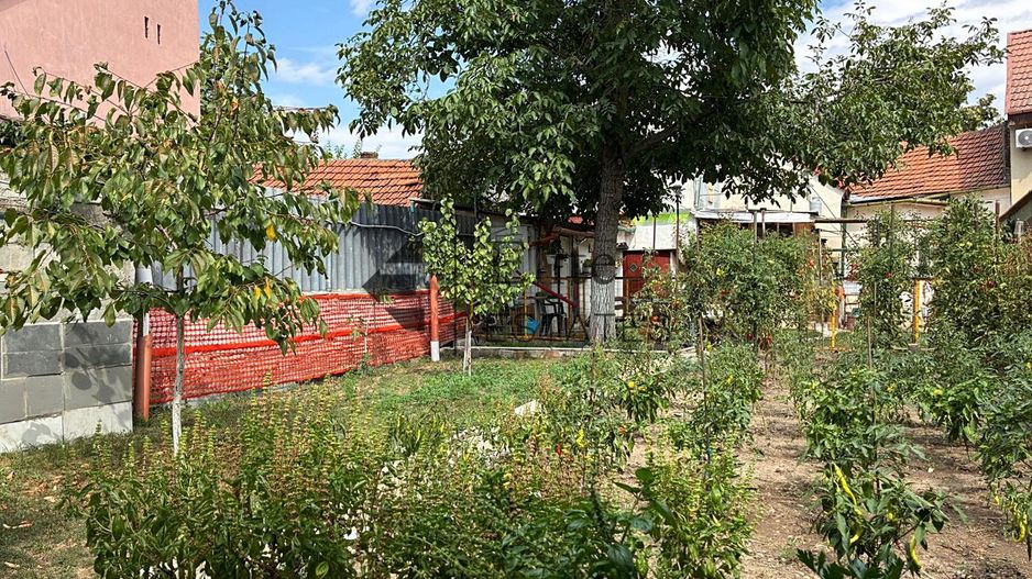 Casa de vanzare cu 411 mp teren ultracentral in Oradea - Poză 6