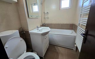 Apartament 2 Camere, Renovat Zona Cetate, Bloc cu Lift - Poză 5