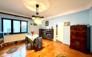 3 camere/ ultracentral / posibilitate mansardare - Poză 2