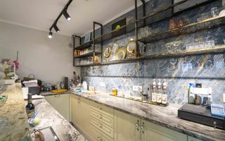 Baza de tenis si constructie moderna - Poză 8