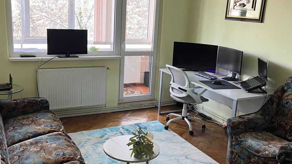 Apartament cu 2 camere,48mp-Saturn - Poză 1