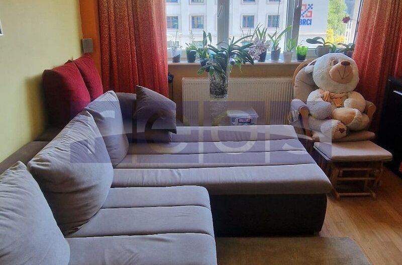 Apartament 4 camere 100mp |  Metrou Stefan cel Mare | Loc parcare+centrala - Poză 1