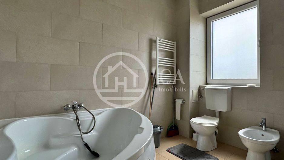 Apartament cu 4 camere de închiriat în Prima Onestilor, Oradea - Poză 11